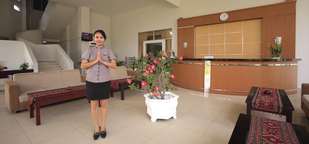 Narmada Convention Hall Hotel Mataram Exterior photo
